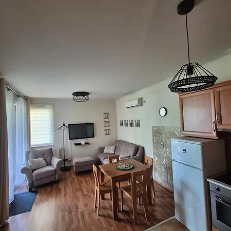 Galerius Garagent Lägenhet Siófok