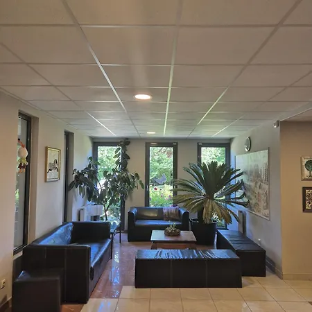 Galerius Garagent שיופוק